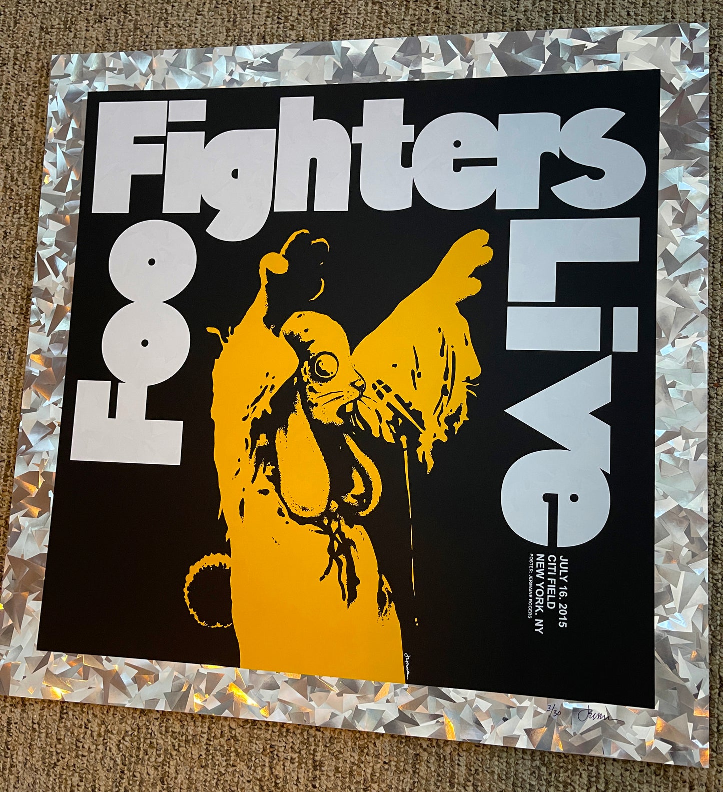 FOO FIGHTERS (NYC 2015) Rare Green & Shattered Foil Variants
