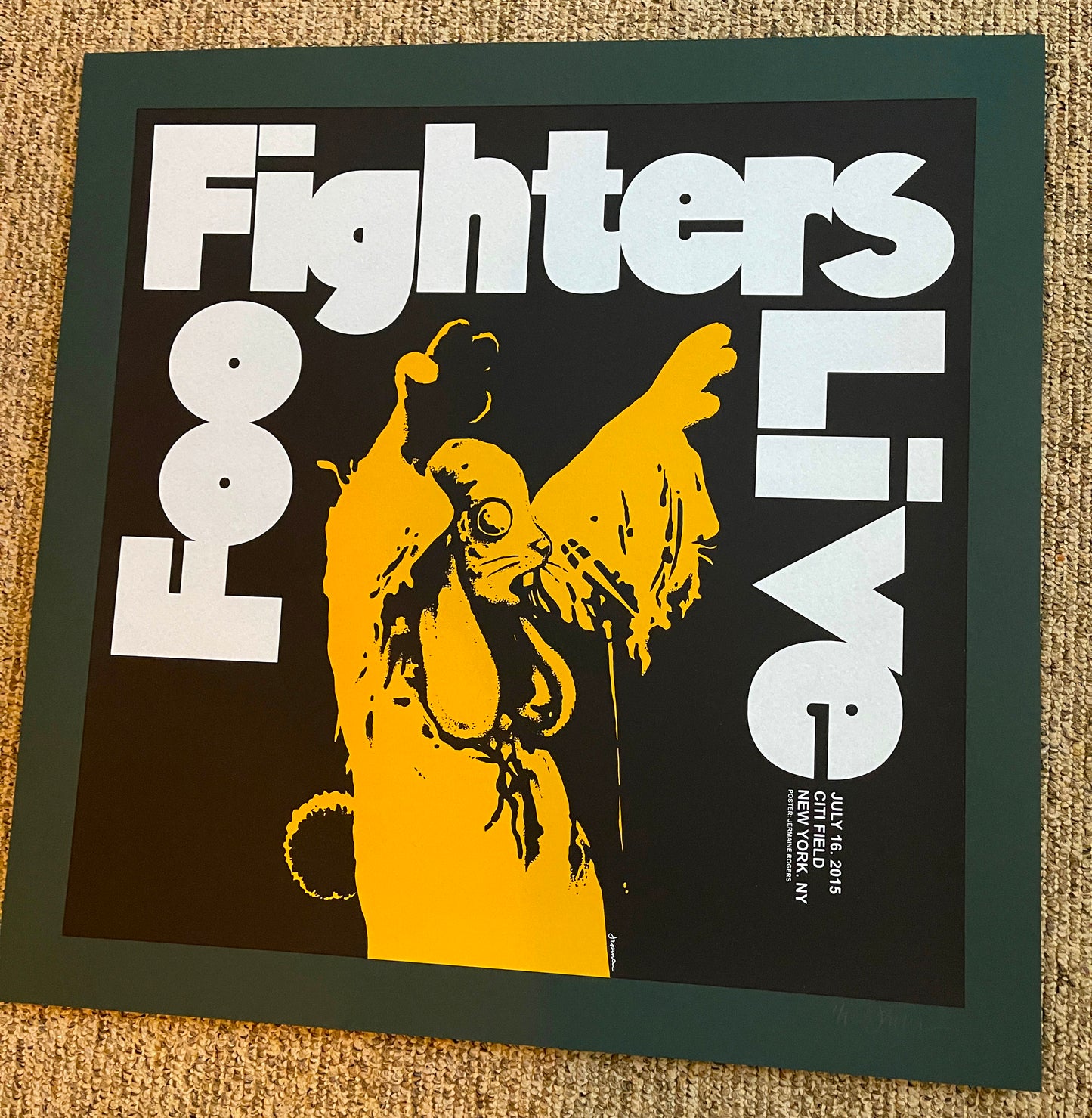 FOO FIGHTERS (NYC 2015) Rare Green & Shattered Foil Variants